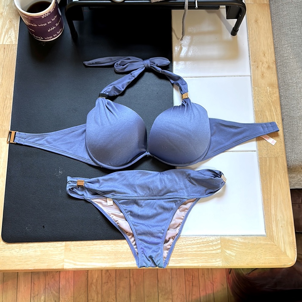 Swim set VS